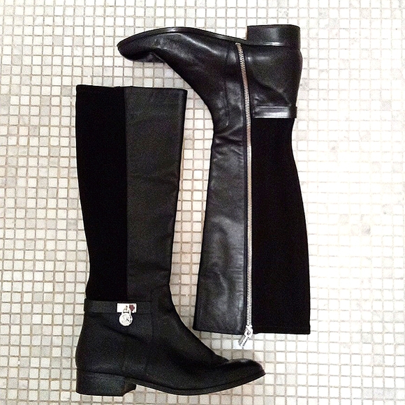 Michael Kors🌟HP🌟 Leather&Textile PW15E SZ 9.5 - Picture 1 of 10